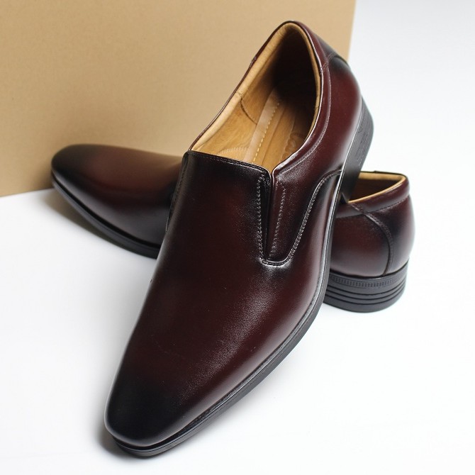 Giày Lười Da Bò Nam Clarks . Giày Mọi Hàng Việt Nam Xuất Khẩu(Giày CLN)