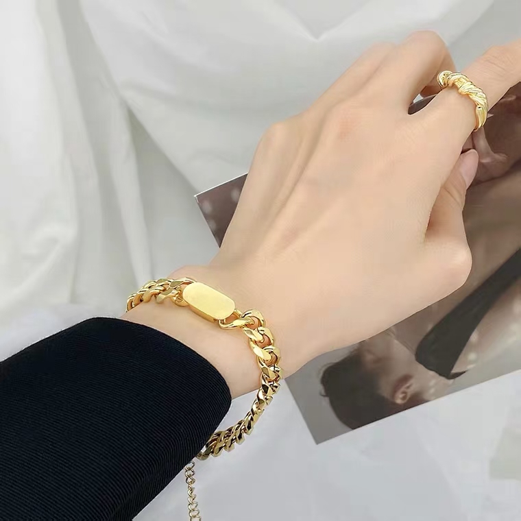 Vòng tay dây xích thép titan không gỉ mạ vàng 18k dày dặn chống nước không gây dị ứng phong cách hip hop đường phố