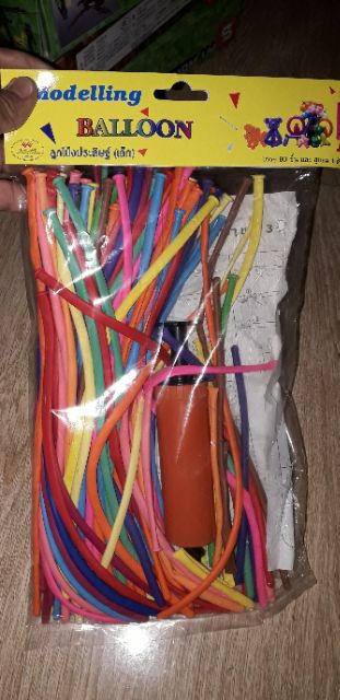 Sét túi khoảng100 cái bông bóng dài để tạo hình kèm ống bơm bằng nhựa mini của Thái Lan