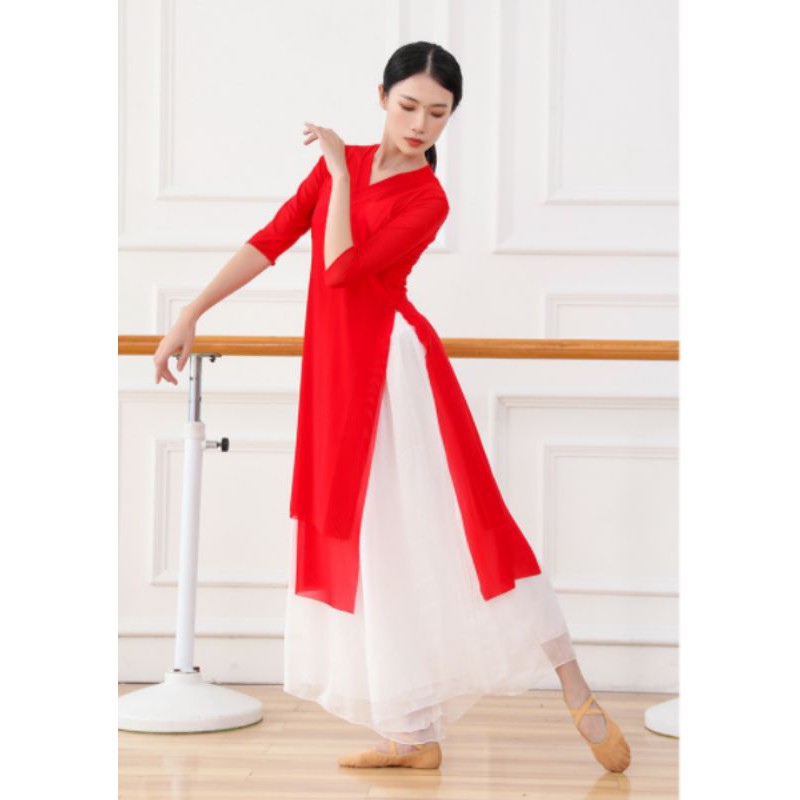 Áo cổ trang dáng dài xẻ