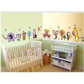 Decal dán tường đàn thú lễ hội vui nhộn