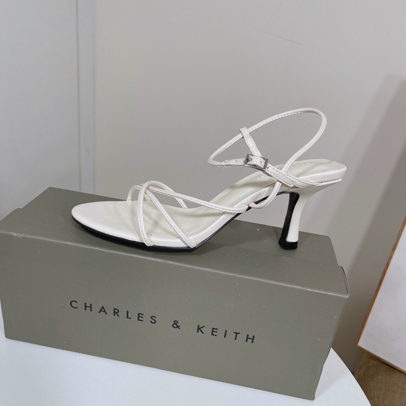 Giày sandal cnk