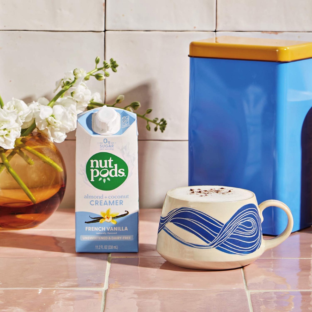 KEM SỮA LỎNG nutpods Dairy-Free Creamer FRENCH VANILLA, ĂN KIÊNG &amp; KHÔNG ĐƯỜNG, 330ml (11.2oz)