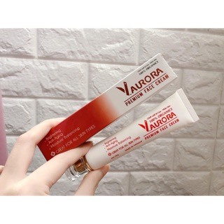 Kem face trắng da gạo sâm Vaurora