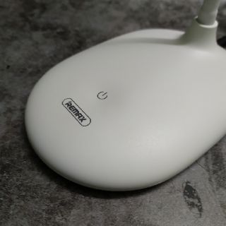 ĐÈN LED REMAX RT-E365