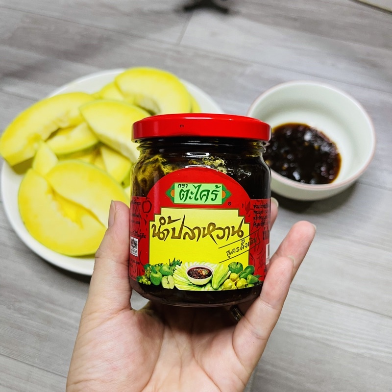 Nước chấm hoa quả Thái Lan, mắm ruốc chấm trái cây hiệu TAKRAI NAMPLAWAN