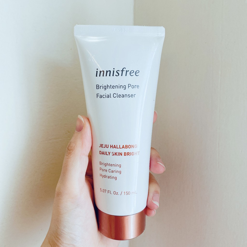 Sữa Rửa Mặt Tạo Bọt Làm Sáng Da, Chăm Sóc Lỗ Chân Lông Innisfree Brightening Pore Facial Cleanser 150ml