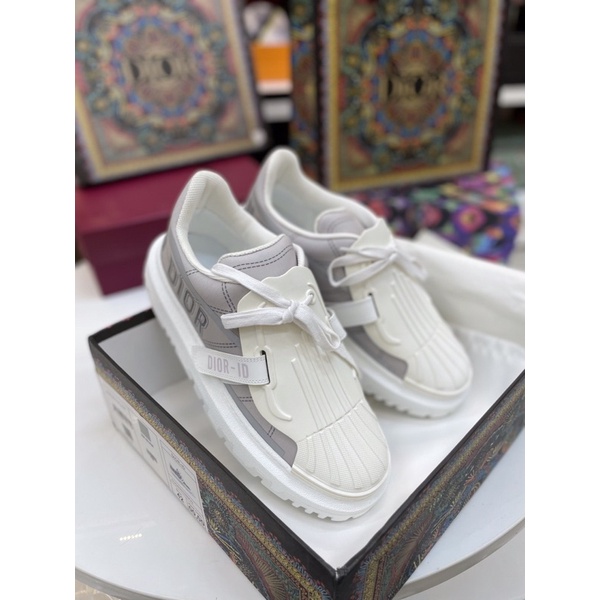 Giày bata trắng size 42 nam