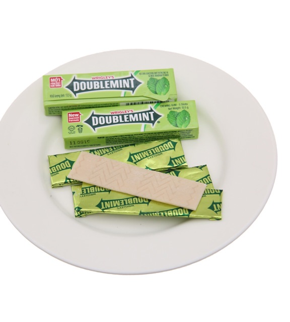 PHONG, HỘP KẸO CAO SU DOUBLEMINT
