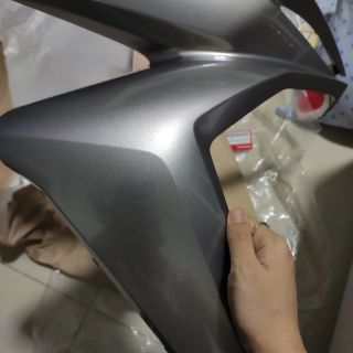 Cánh gà/bửng màu bạc dành cho xe vario, Click