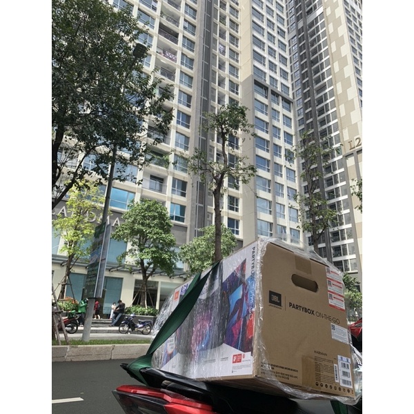 Loa bluetooth JBL Partybox On The Go, Công suất 100w, Bảo hành 12 tháng chính hãng PGI