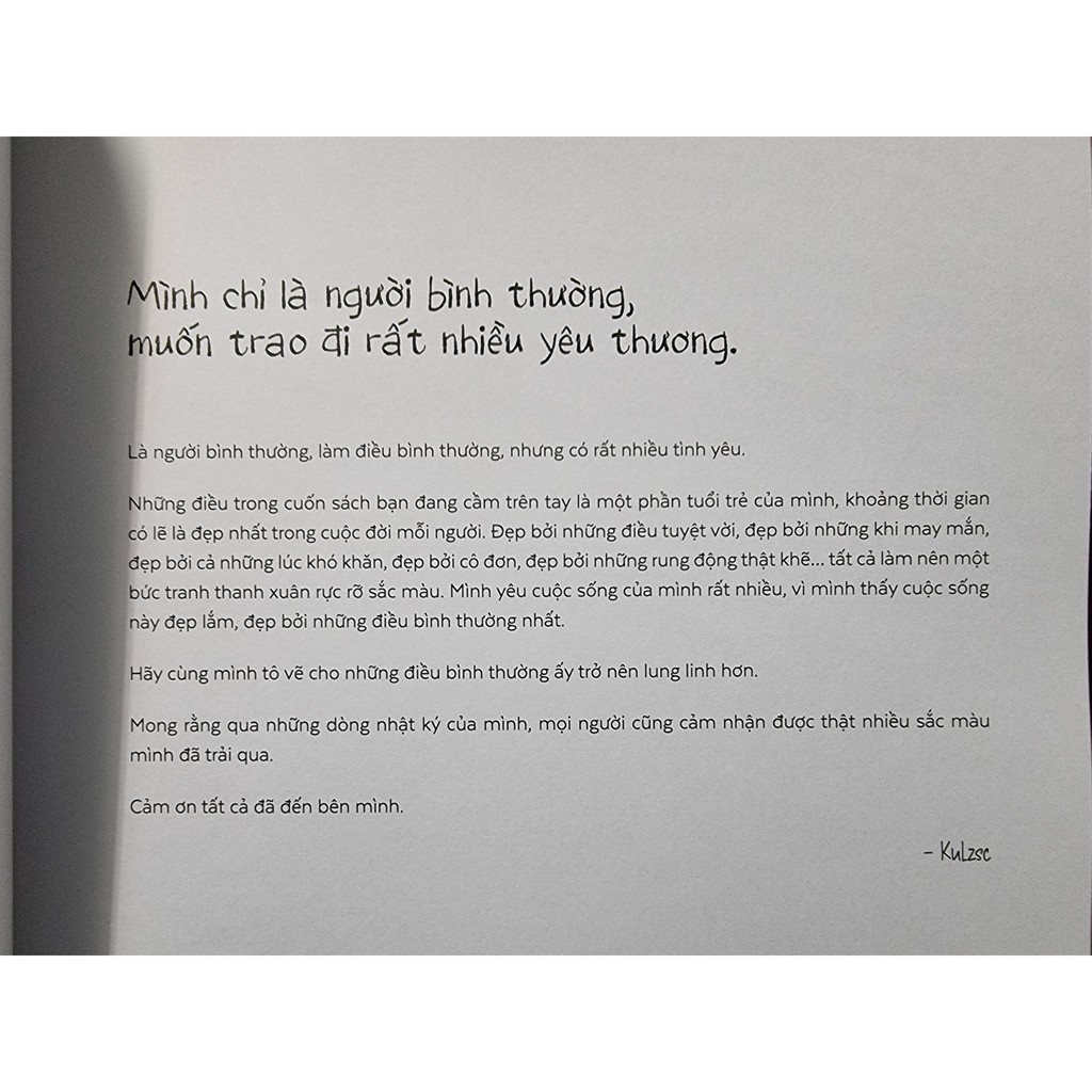 Sách - Mình chỉ là người bình thường thôi + từ điển tiếng em + một cuốn sách buồn...cười (lẻ tuỳ chọn)