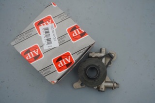 Bơm nhớt (heo dầu) AIP 365 chính hãng
