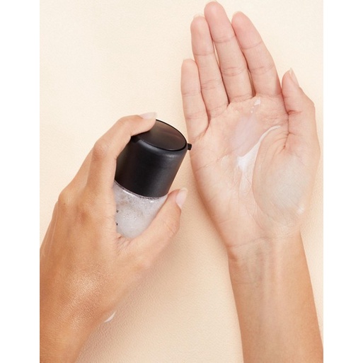 Xịt Khóa Nền MAC
