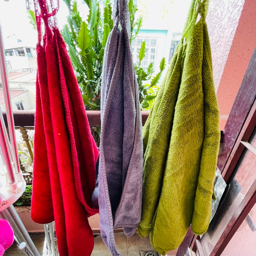 Khăn lau bếp đa năng xuất khẩucao cấp thấm nước tốt nhanh khô, lau rất sạch không phai màu để lại lông bụi bông