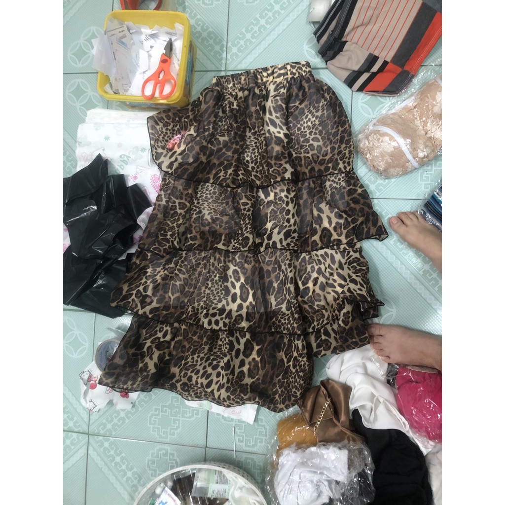 set đồ áo croptop 2 dây chân váy dài hoạ tiết chấm bi cực xinh chất liệu thun mềm mịn ảnh thật cuối
