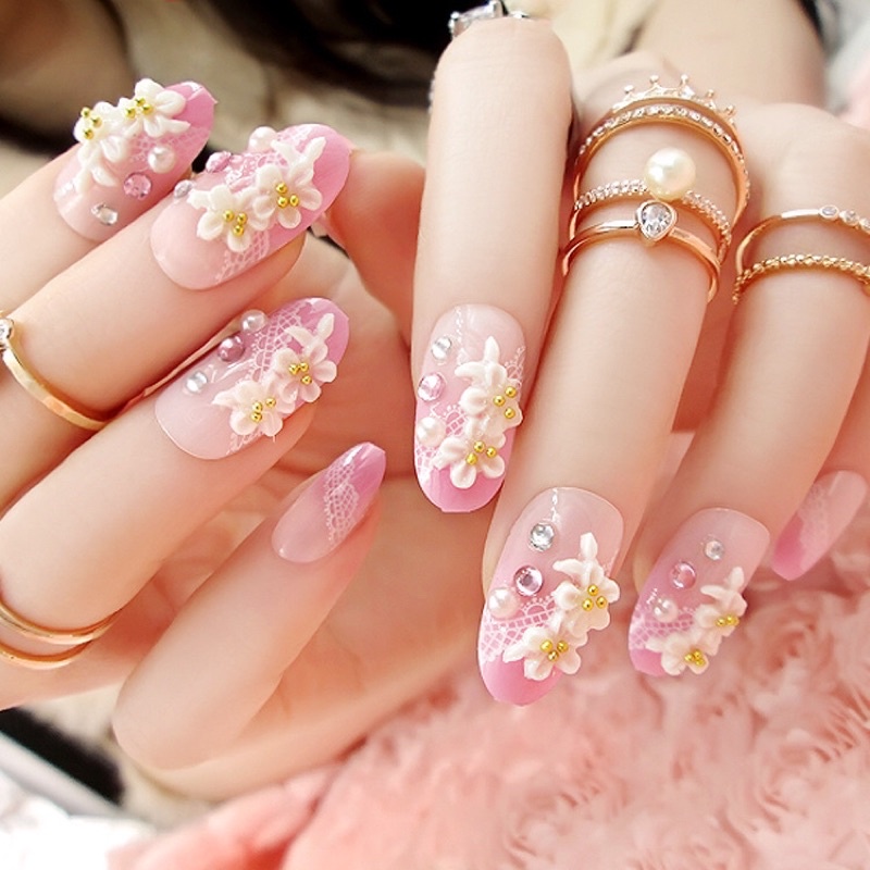 Bộ 24 Móng Tay Giả Trang Trí Hoa Xinh Xắn