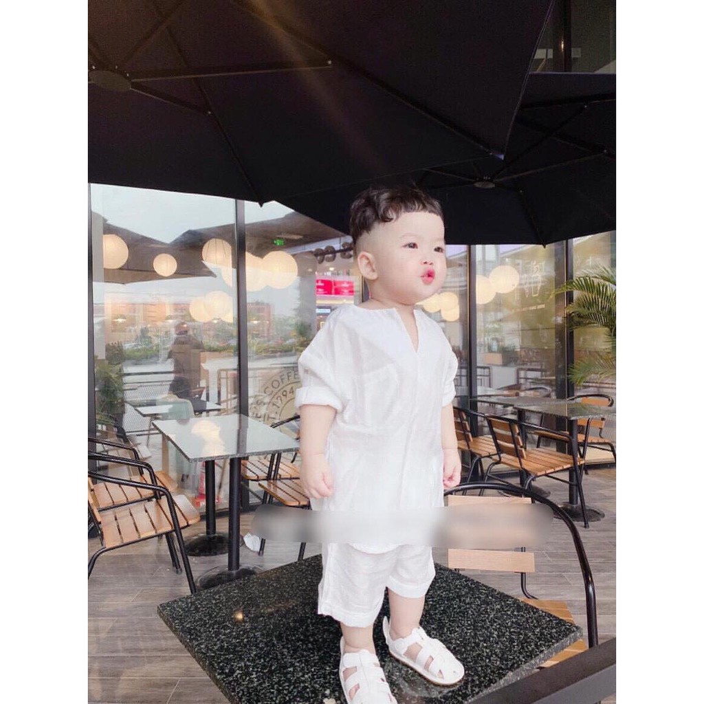 Bộ đũi trơn cổ V cho bé trai
