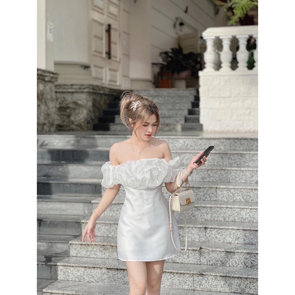 Đầm tacta nhũ hai lớp bệt vai bèo voan tơ đính ngọc có đệm màu trắng kèm video thật shop nina le