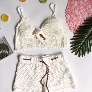 Bộ len móc đi biển