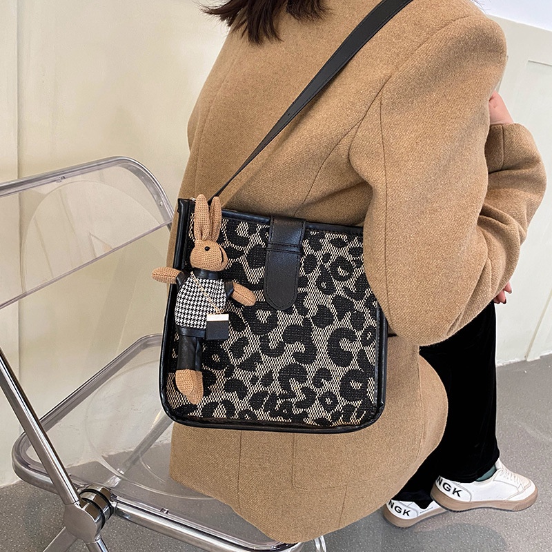 Túi đeo chéo IELGY họa tiết da báo/ răng sói/ caro phong cách cổ điển thời trang cho nữ