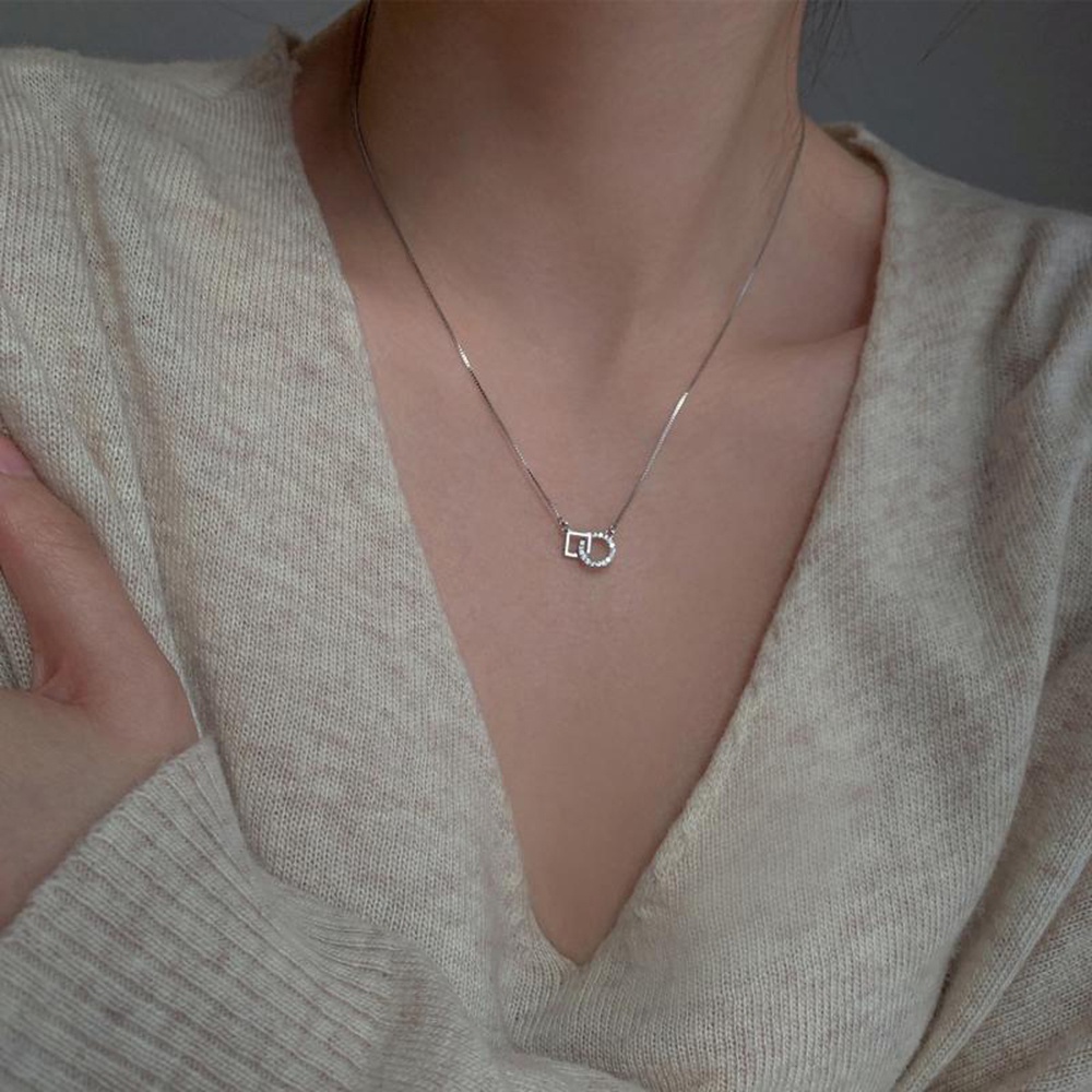 Vòng cổ Thiết Kế Mặt Hình Học Đơn Giản Sang Trọng Phong Cách Hàn Quốc