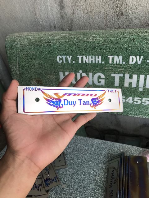 BẢNG TÊN TITANIUM THEO YÊU CẦU