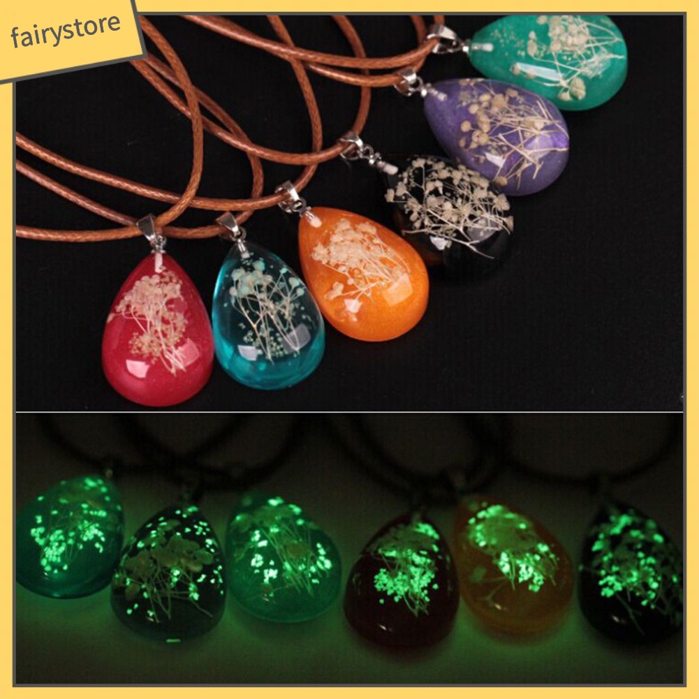 Vòng cổ mặt hình giọt nước phối hoa khô phát sáng trong tối cho nữ