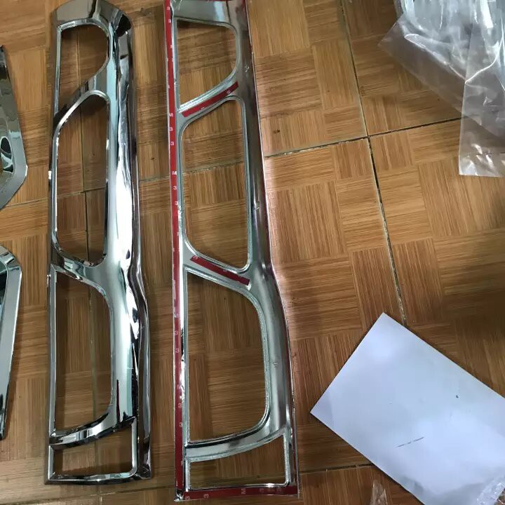 🔥 Freeship 🔥 Bộ Ốp viền đèn pha hậu mạ crom xe Transit cao cấp/ Phụ kiện làm đẹp, đồ chơi xe Ford Transit