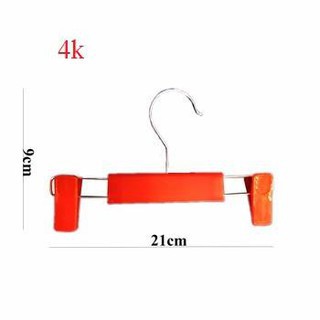 Móc nhựa kẹp quần áo trẻ em có thể điều chỉnh size