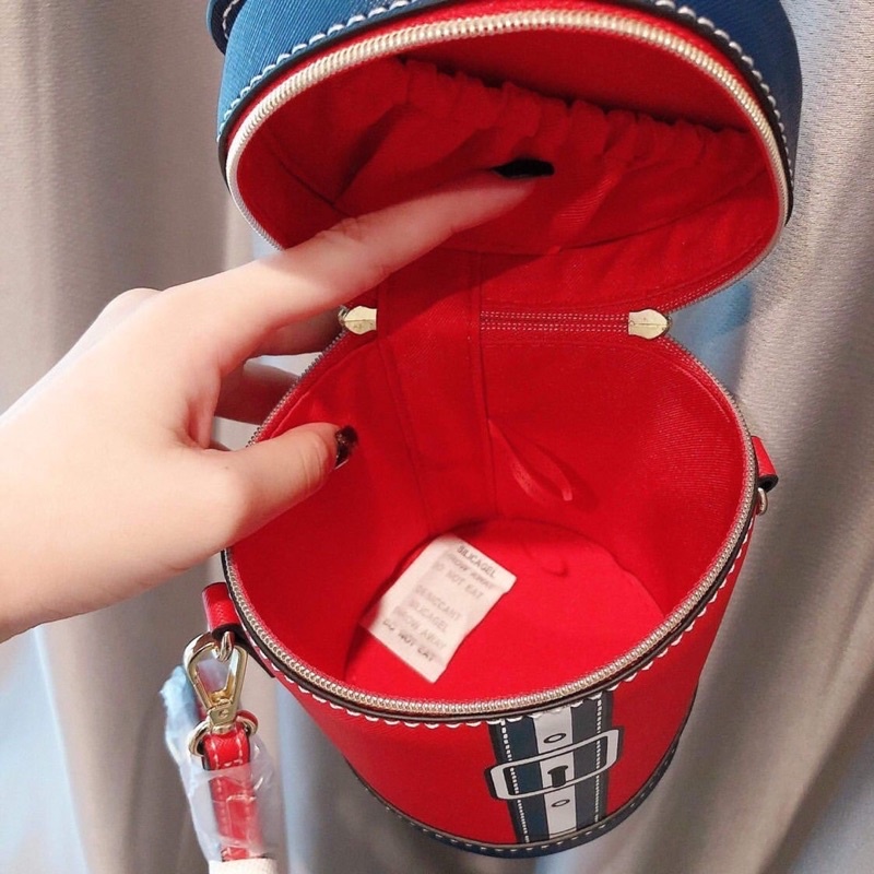 Vòng tay/Choker gift YSL (fullbox), túi gift Estee Lauder