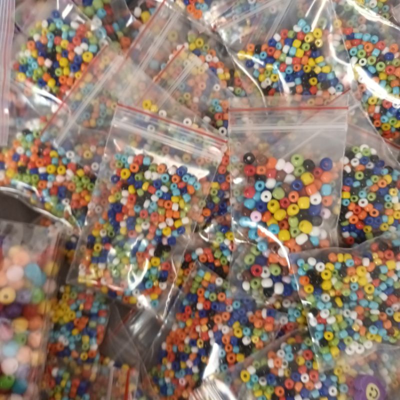 Bịch 20g hạt nhựa acrylic nhiều màu lựa chọn 3li làm trang sức