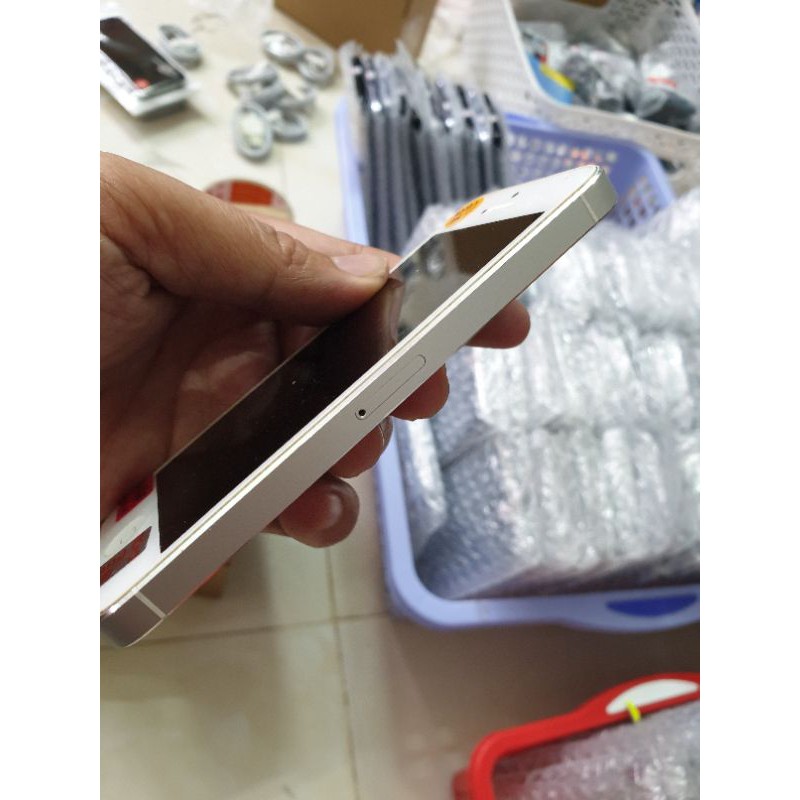 điện thoại Iphone 5 32G máy Quốc tế mới zin Chính hãng