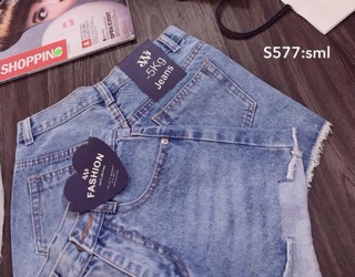 Quần short jeans xéo lai lưng cao