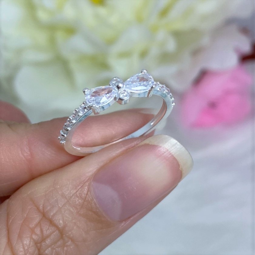 Nhẫn nữ bạc ta mặt hình nơ đính đá nữ tính - Trang sức bạc Evasilver