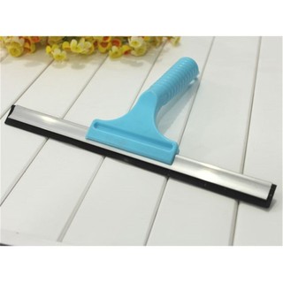 Dụng cụ lau cửa kính xe