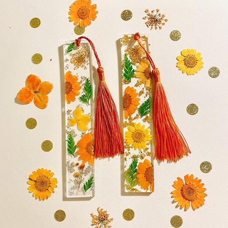 Bookmark, kẹp sách đánh dấu trang hình hoa lá khô resin VeryMe handmade