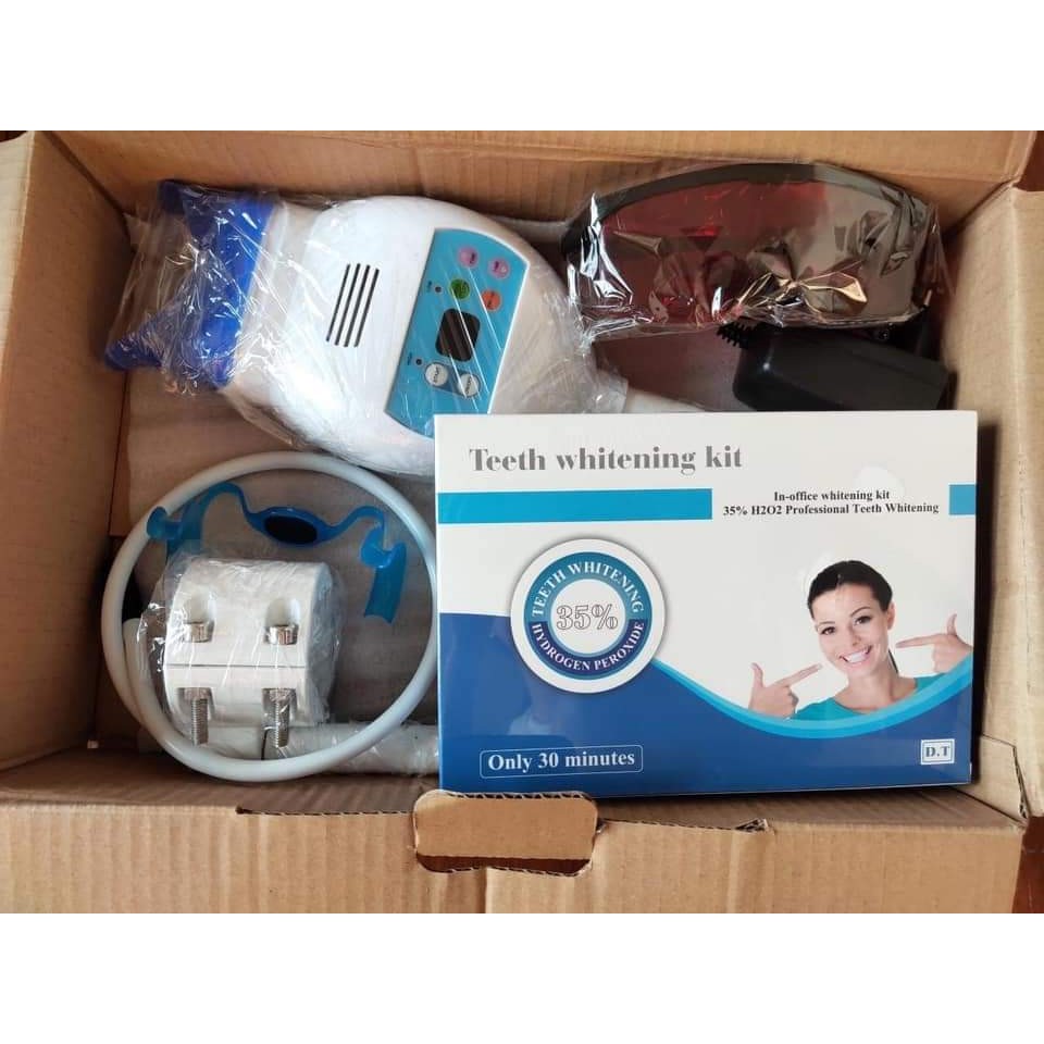 COMBO Máy tẩy trắng răng + Thuốc kính banh miệng và tuýt vệ sinh răng