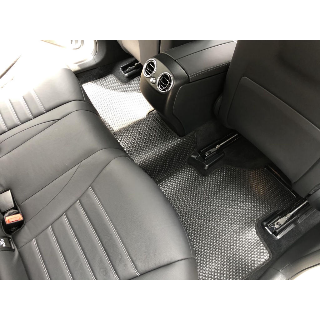 Thảm lót ô tô KATA cho xe Mercedes GLC   - Khít với sàn, Chống trơn, Không mùi, Không ẩm mốc