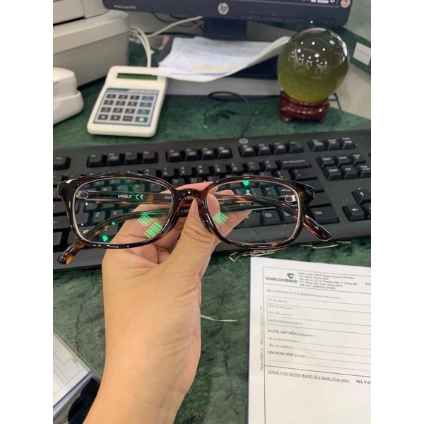 KÍNH UNIQLO NHẬT CHỐNG UV VÀ ÁNH SÁNG XANH | BigBuy360 - bigbuy360.vn