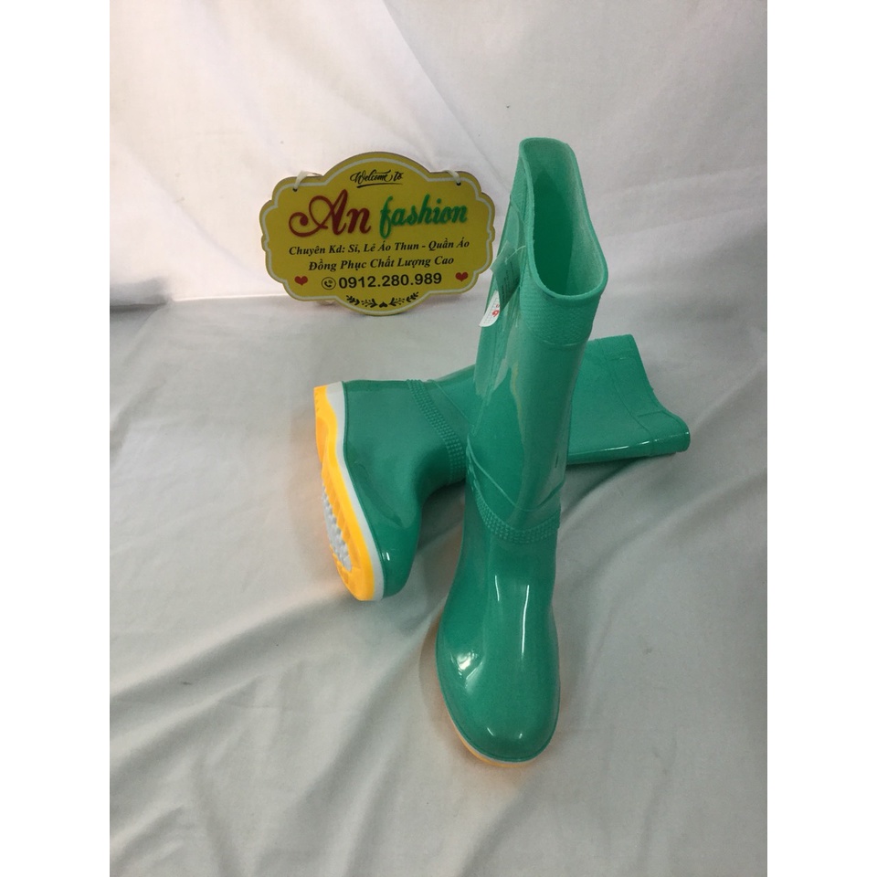 Ủng Cao Su Xanh Đế Vàng Đi Mưa, Làm Vườn, Lao Động _ Hình Chụp Thật