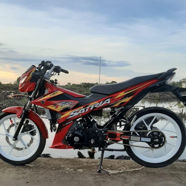 Tem rời Satria Fi dán xe đỏ 3 lớp ko bay màu