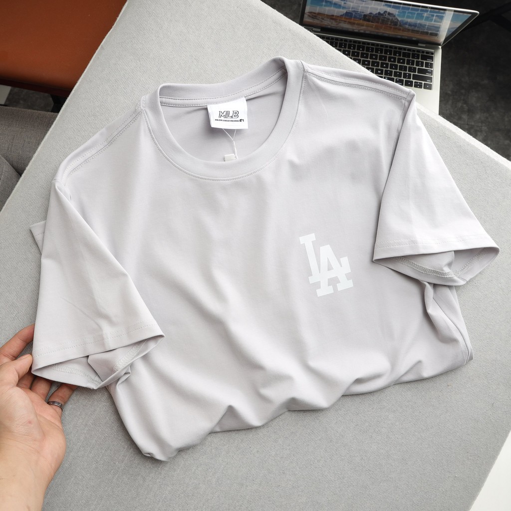 Áo thun thời trang unisex chất liệu cotton cao cấp, họa tiết logo cá tính