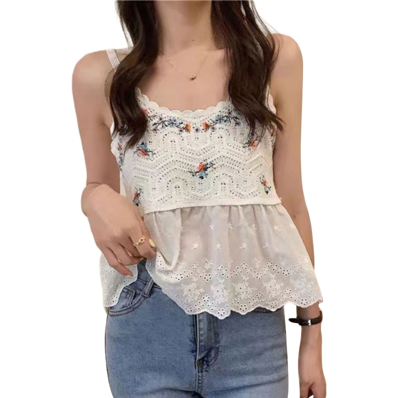Áo Croptop Sát Nách Cổ Tròn Hoạ Tiết Thêu Phong Cách Bohomian