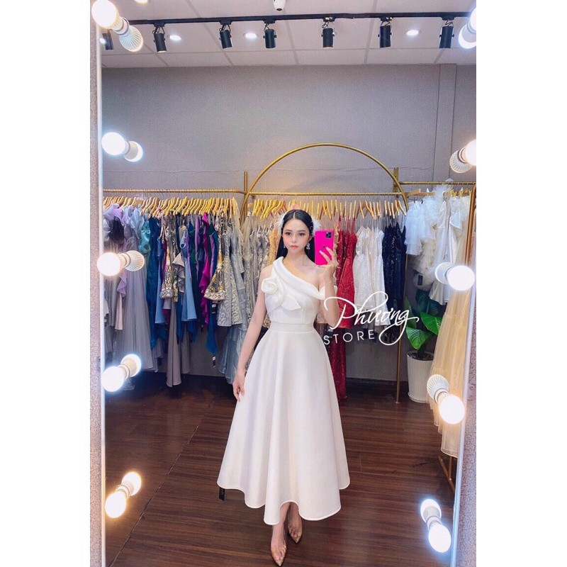 Đầm xoè dự tiệc lệch vai hoa nổi chất poly có dãn TRIPBLE T DRESS - size M/L -MS257V