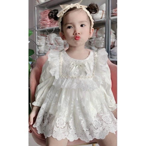 Váy đầy tháng Váy công chúa ren ngọc sang xịn mịn cho bé gái