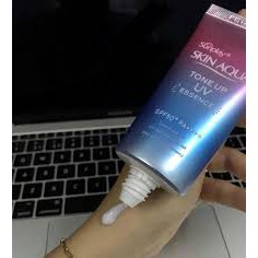 Kem chống nắng Skin Aqua Tone Up UV Essence SPF50+ PA++++ 80g