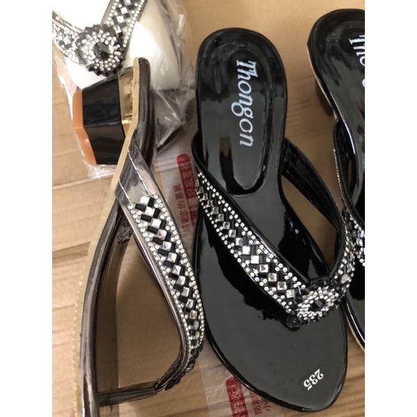 Dép kẹp gót 4-5p, quai đính đá rất đẹp, có size từ 36-39