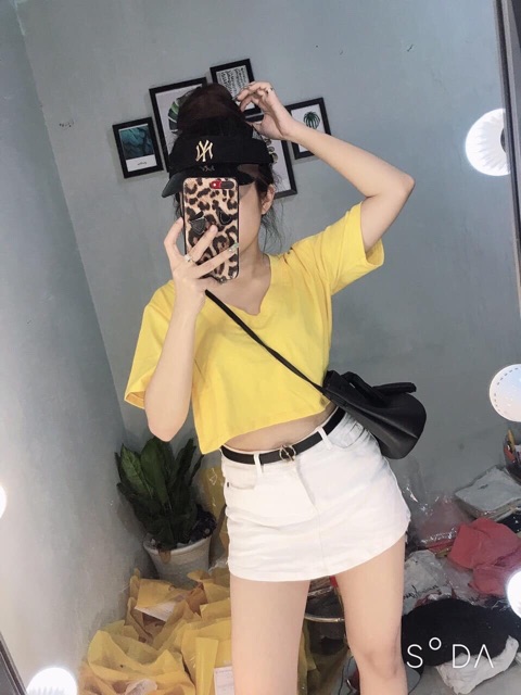 ÁO THUN GIẤY CROPTOP CỔ TIM TRƠN