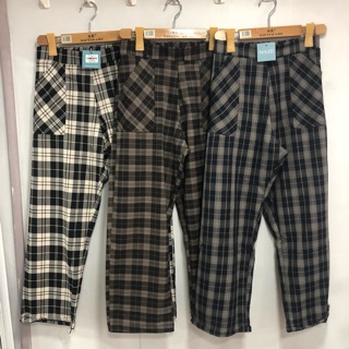 Quần baggy vải kẻ